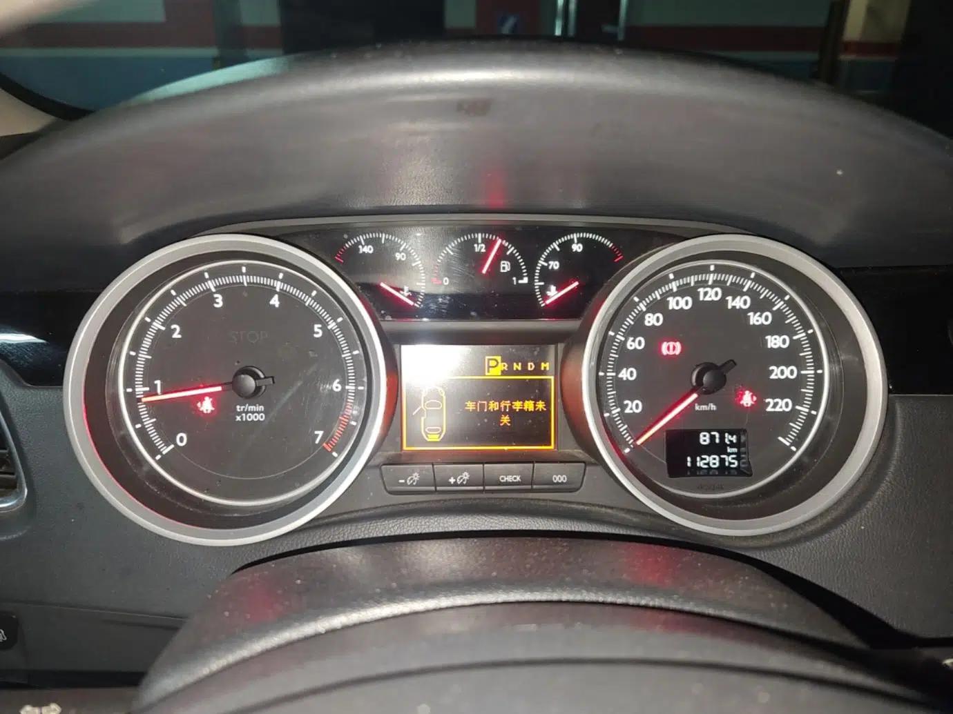Peugeot 508 2012 2.3L Automatic Smart Edition — миниатюра 12