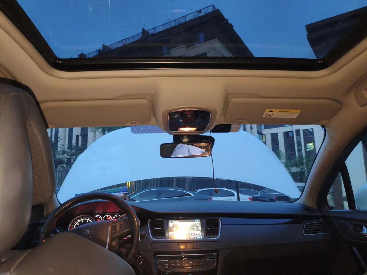 Peugeot 508 2012 2.0L Automatic Smart Enjoyment Version — миниатюра 19