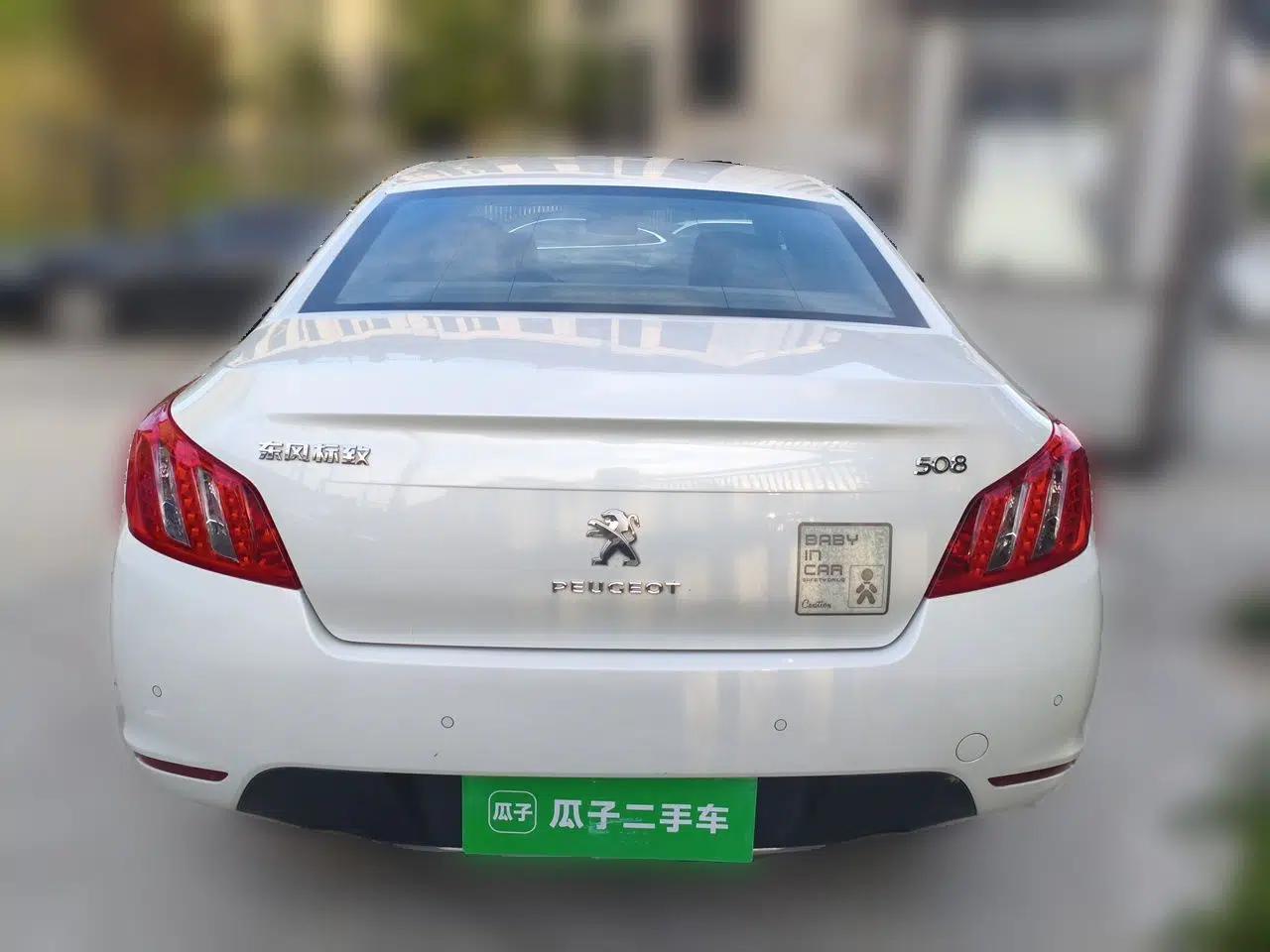 Peugeot 508 2012 2.0L Automatic Smart Enjoyment Version — миниатюра 5