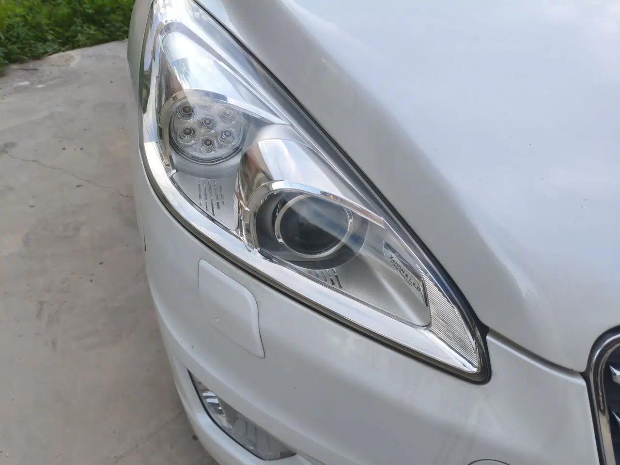 Peugeot 508 2012 2.0L Automatic Smart Enjoyment Version — миниатюра 7