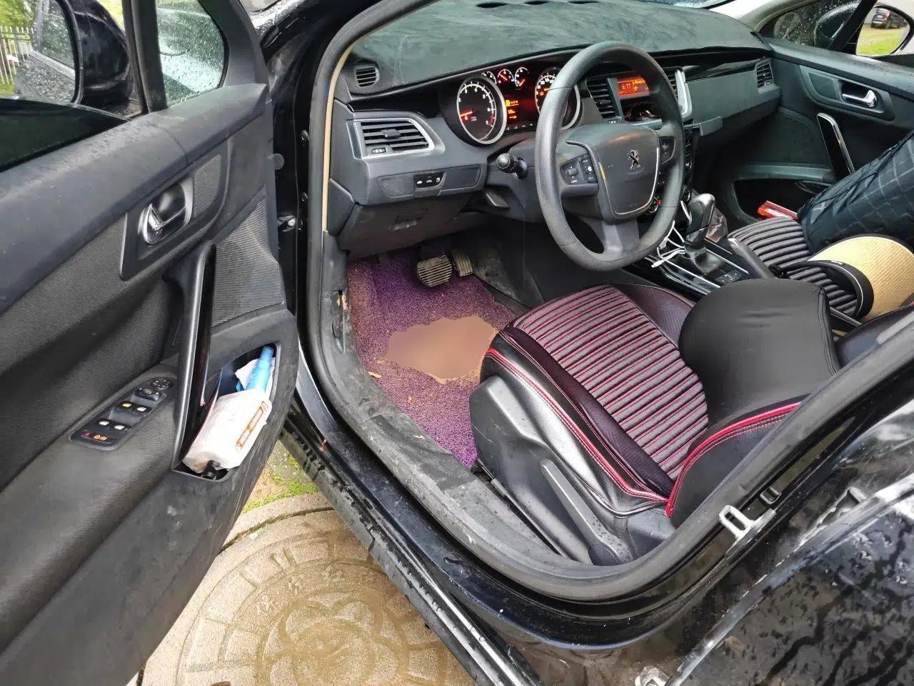 Peugeot 508 2012 2.0L Automatic Classic Edition — миниатюра 17
