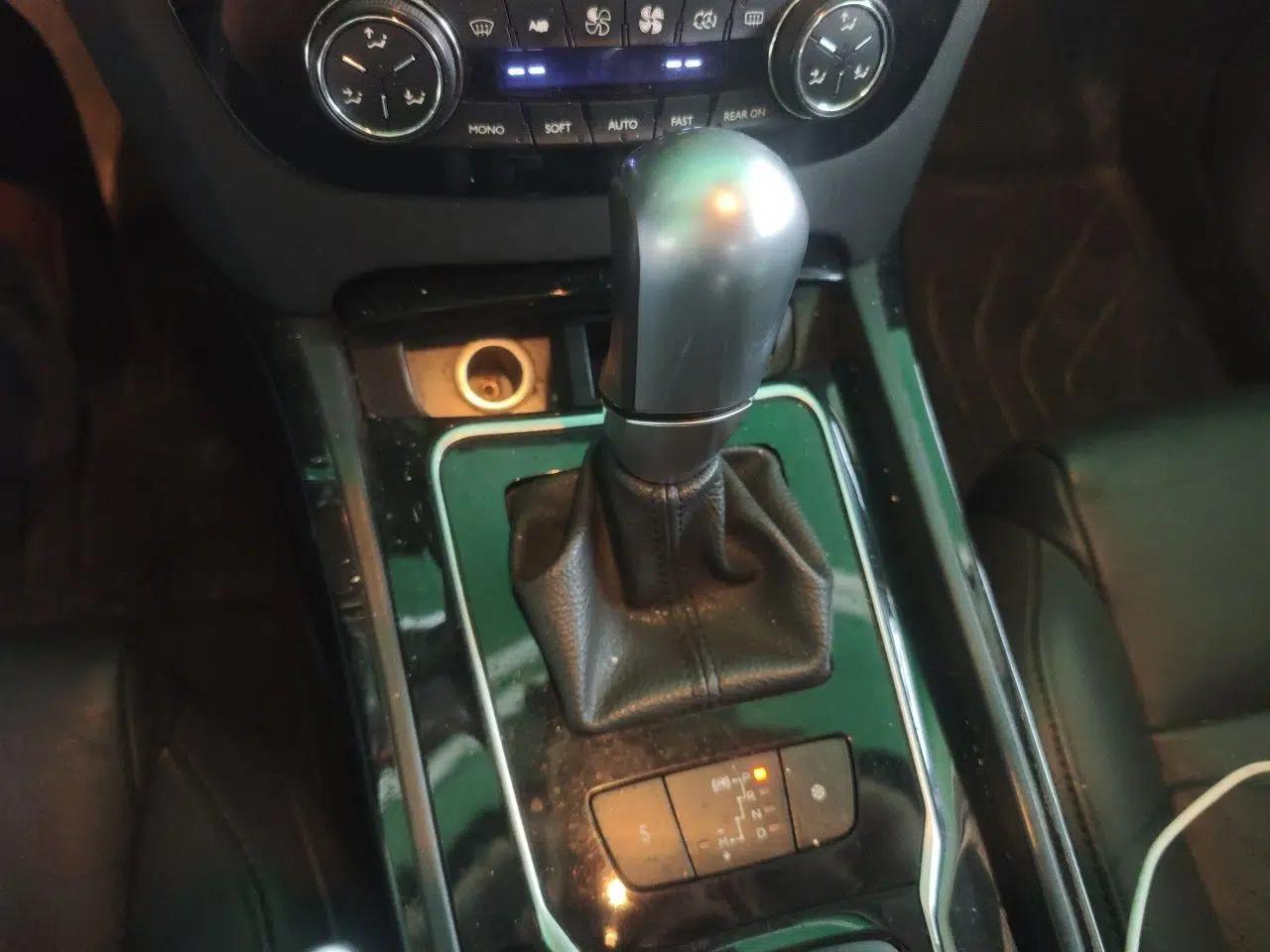 Peugeot 508 2012 2.3L Automatic Smart Edition — миниатюра 15