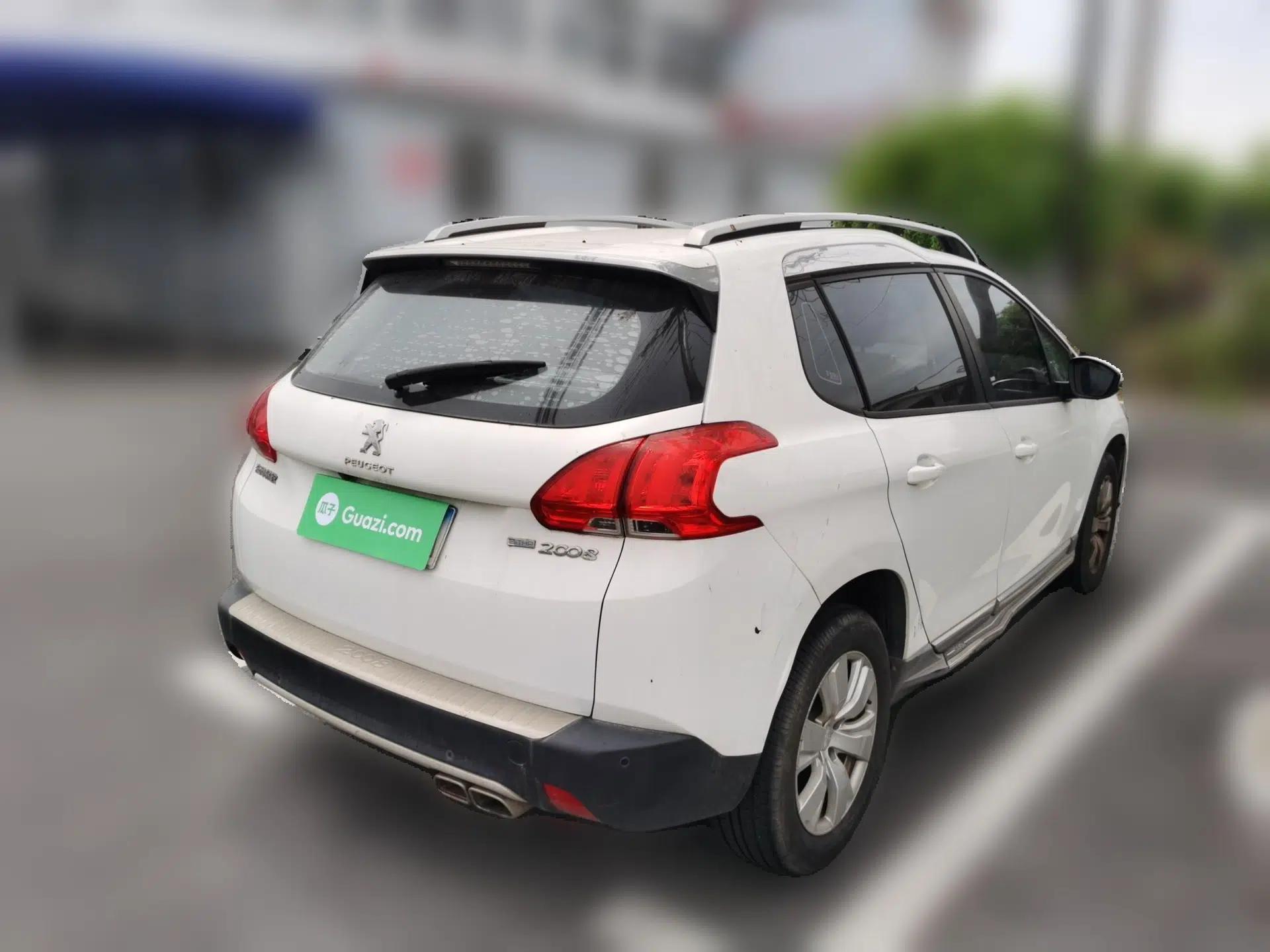 Peugeot 2008 2015 1.6THP Automatic Fashion Edition — миниатюра 4