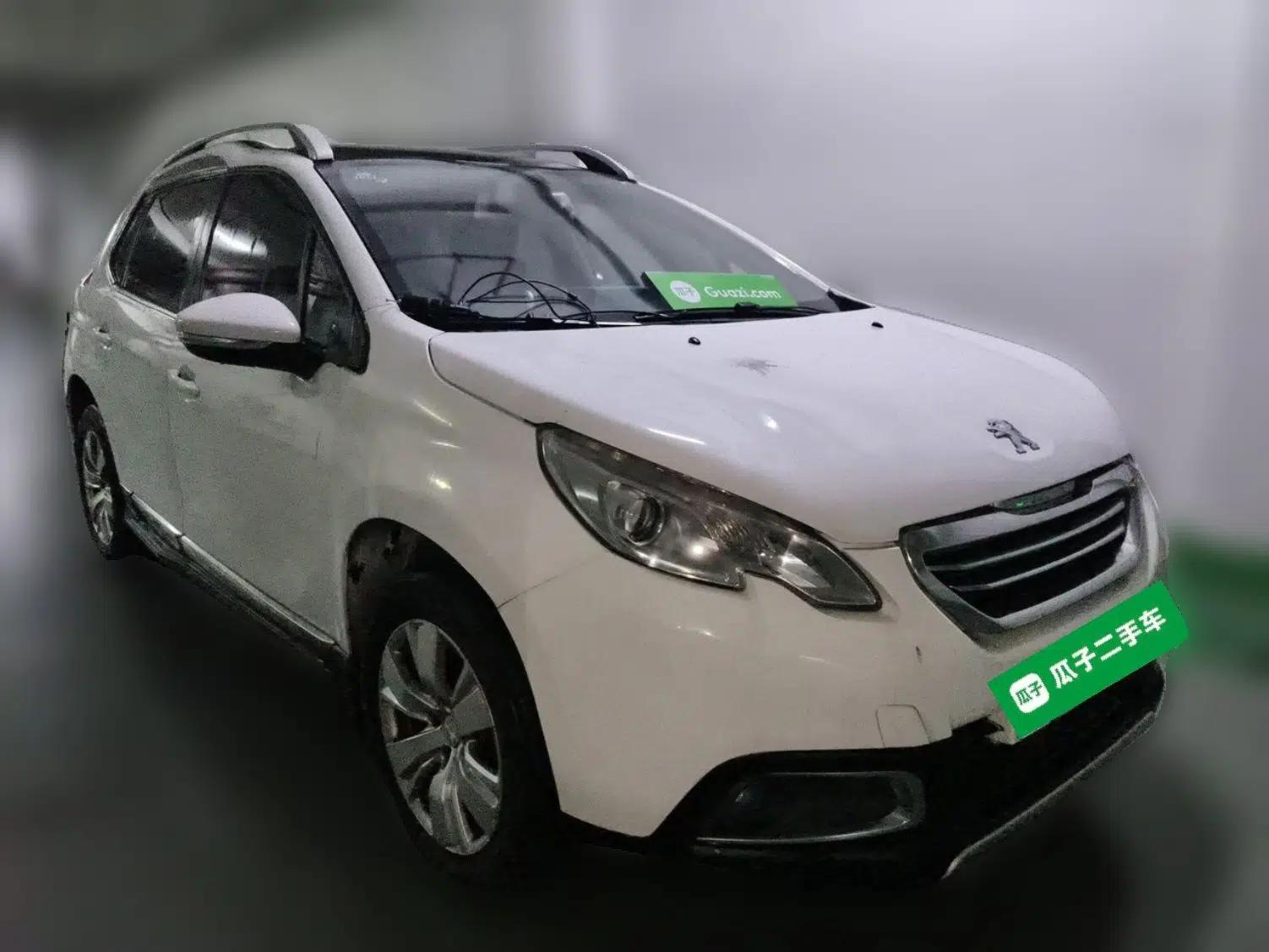 Peugeot 2008 2014 1.6L Automatic Fashion Edition — миниатюра 3