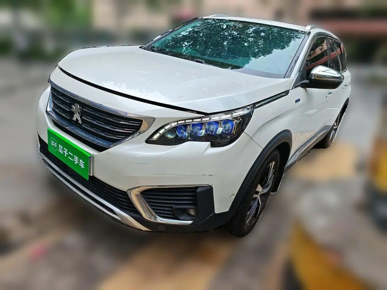 Peugeot 5008 2017 350THP 7-Seater Elite Edition — миниатюра 1