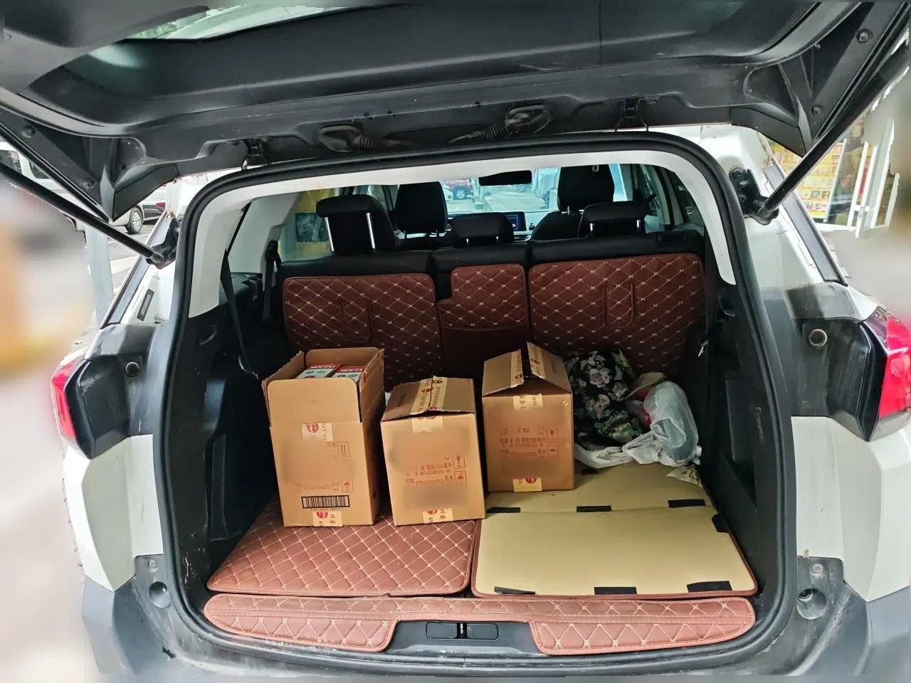 Peugeot 5008 2017 350THP 7-Seater Elite Edition — миниатюра 20
