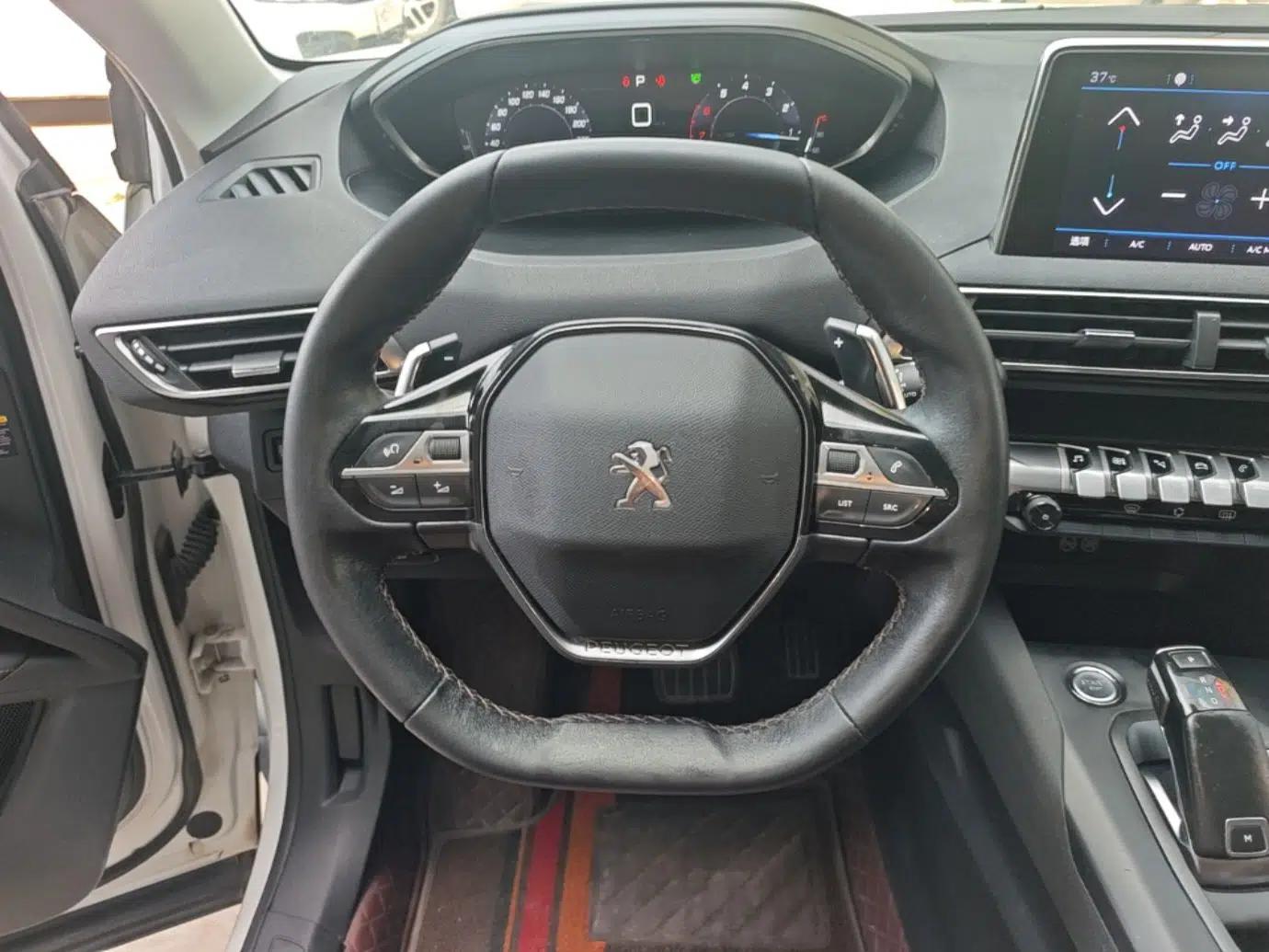 Peugeot 5008 2017 380THP 7-Seater Elite Edition — миниатюра 14