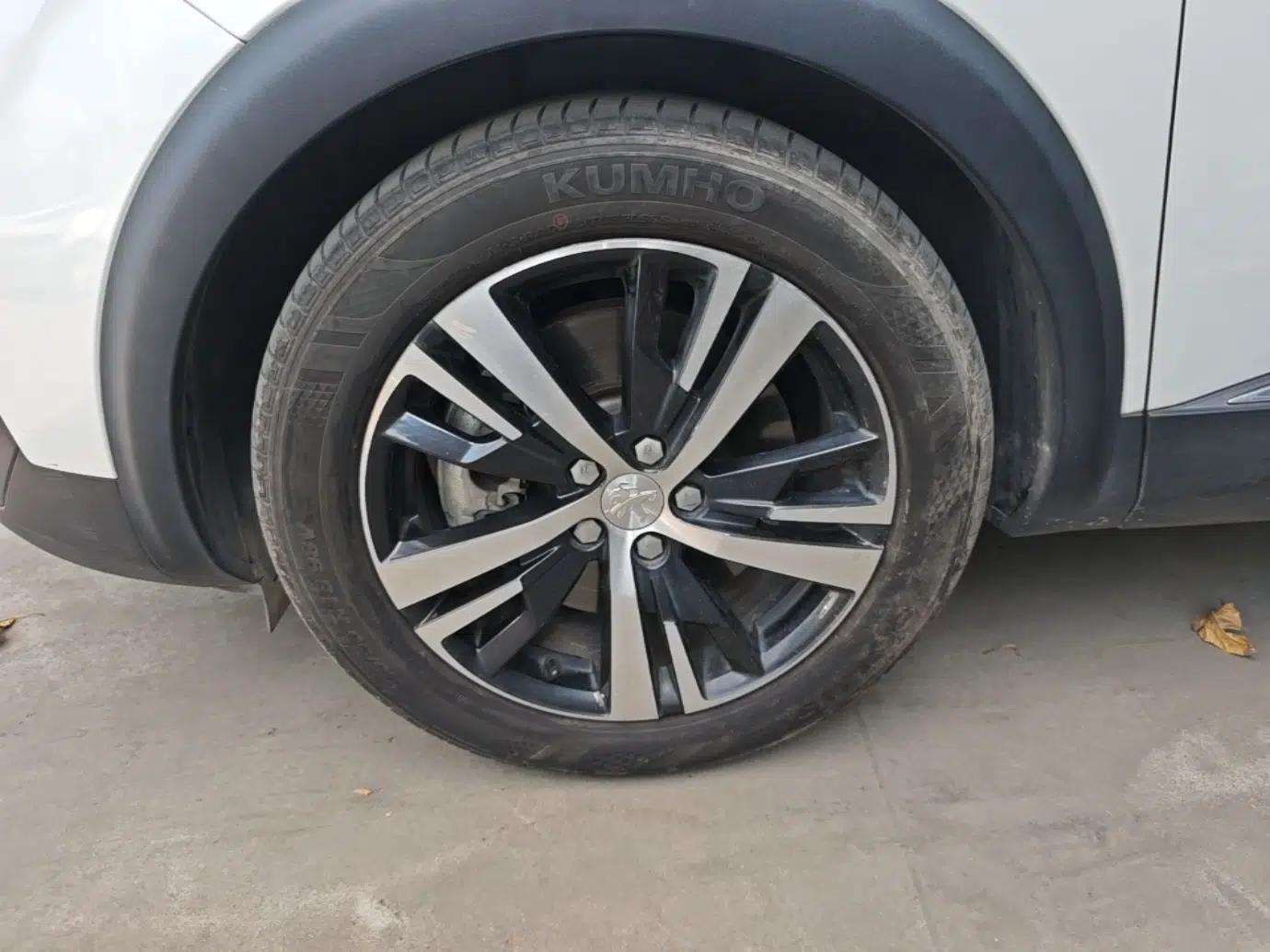 Peugeot 5008 2017 380THP 7-Seater Elite Edition — миниатюра 8