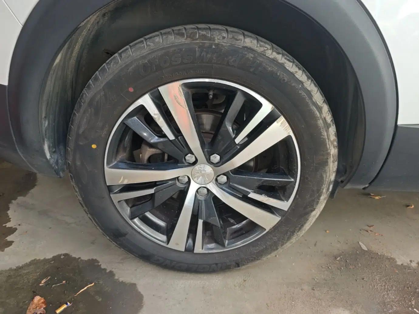 Peugeot 5008 2017 380THP 7-Seater Elite Edition — миниатюра 10