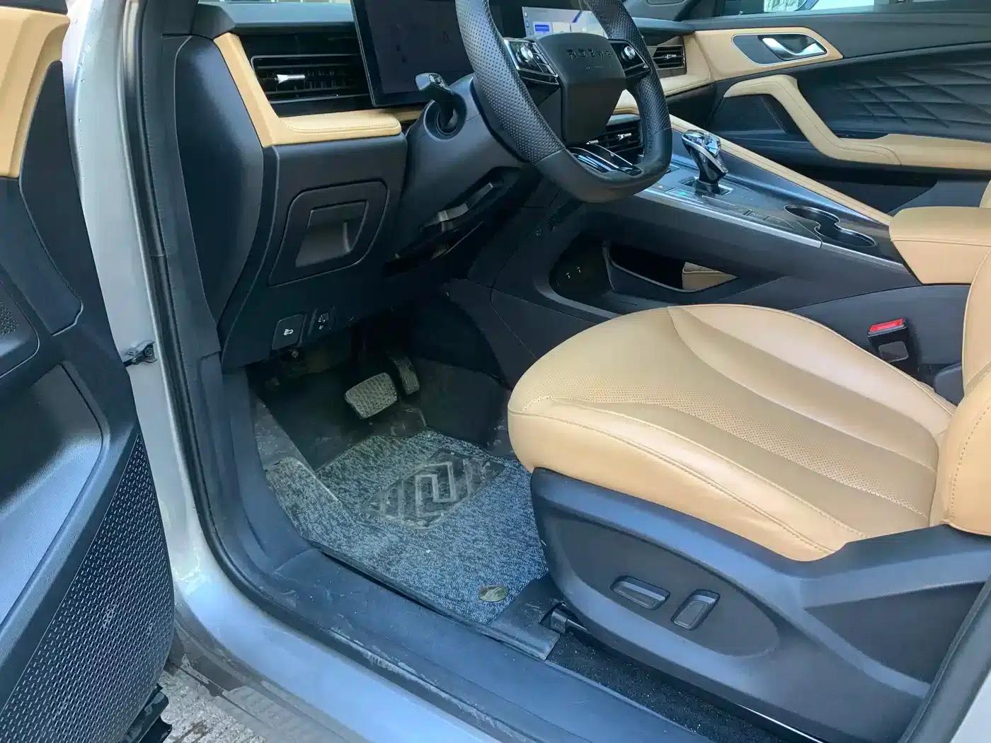 Roewe RX5 2023 1.5T Comfort Edition — миниатюра 3