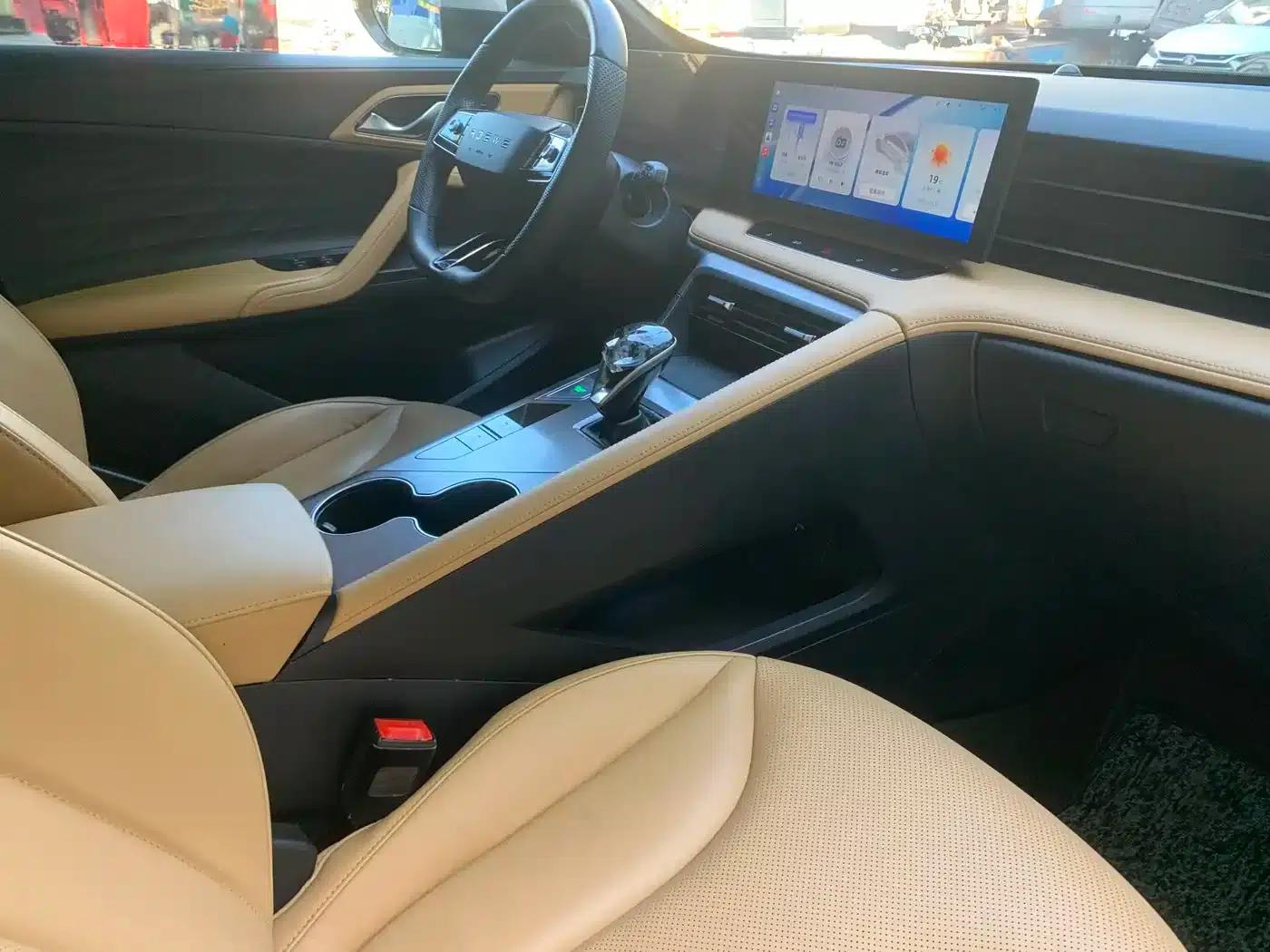 Roewe RX5 2023 1.5T Comfort Edition — миниатюра 8