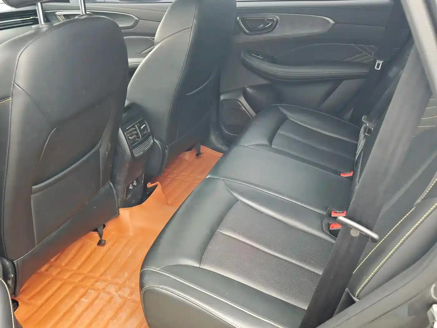 Roewe RX5 2021 PLUS 330TGI Automatic National Trend Smart Edition — миниатюра 6