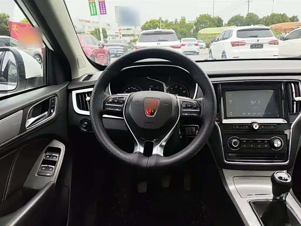 Roewe RX5 2016 20T 2WD Manual Flagship Edition — миниатюра 11