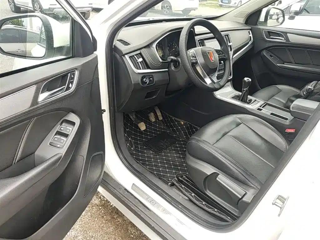 Roewe RX5 2016 20T 2WD Manual Flagship Edition — миниатюра 16
