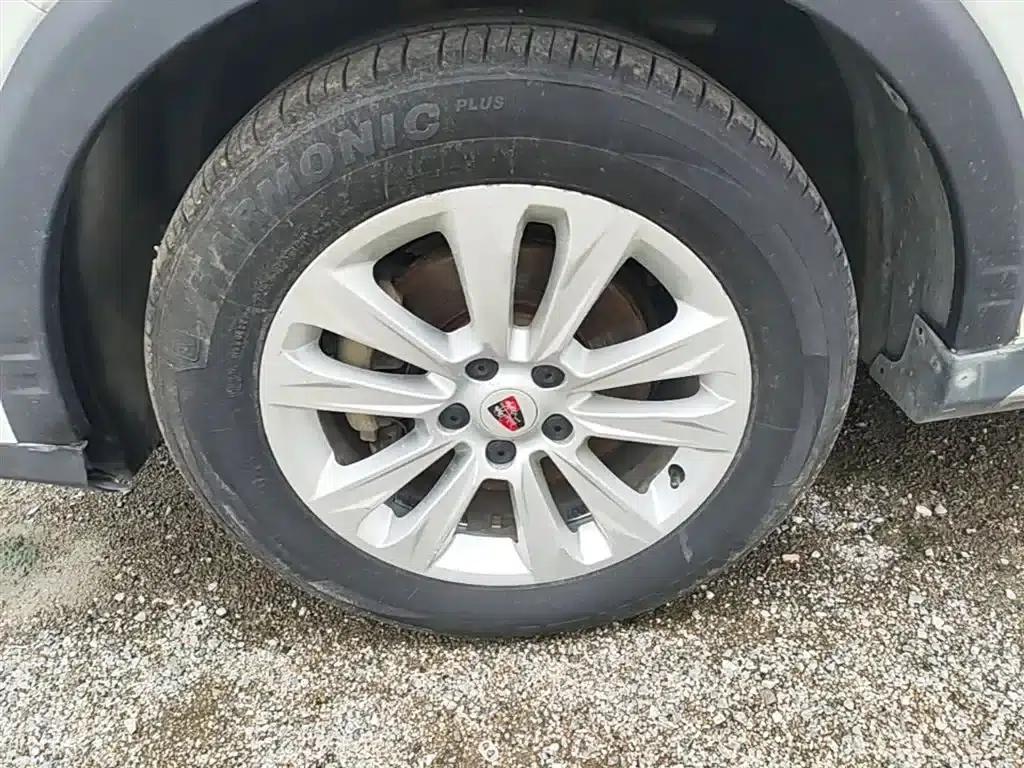 Roewe RX5 2016 20T 2WD Manual Flagship Edition — миниатюра 23