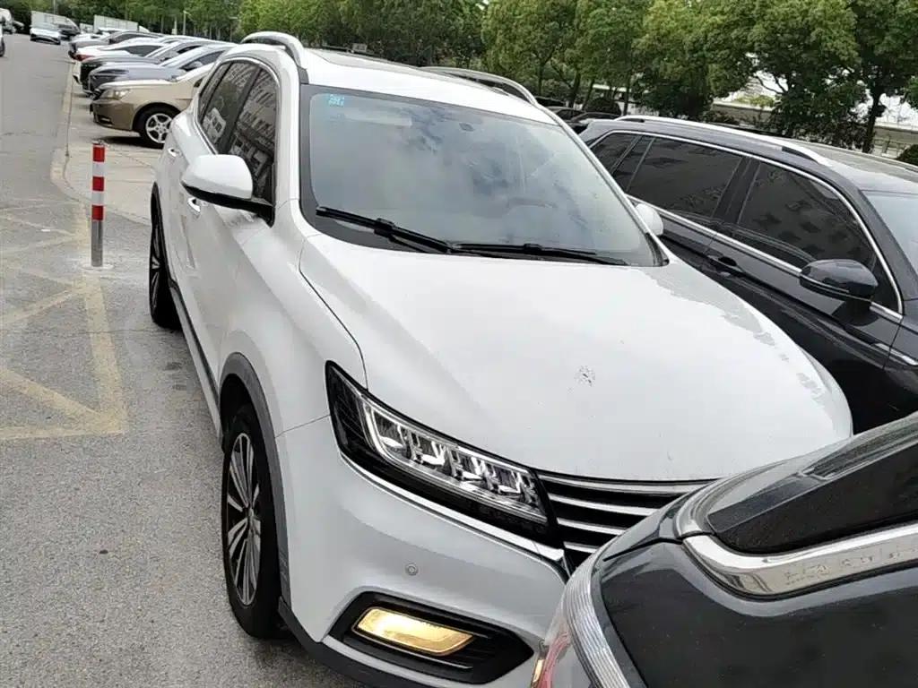 Roewe RX5 2020 20T Automatic 4G Connected Super Flagship Edition — миниатюра 3
