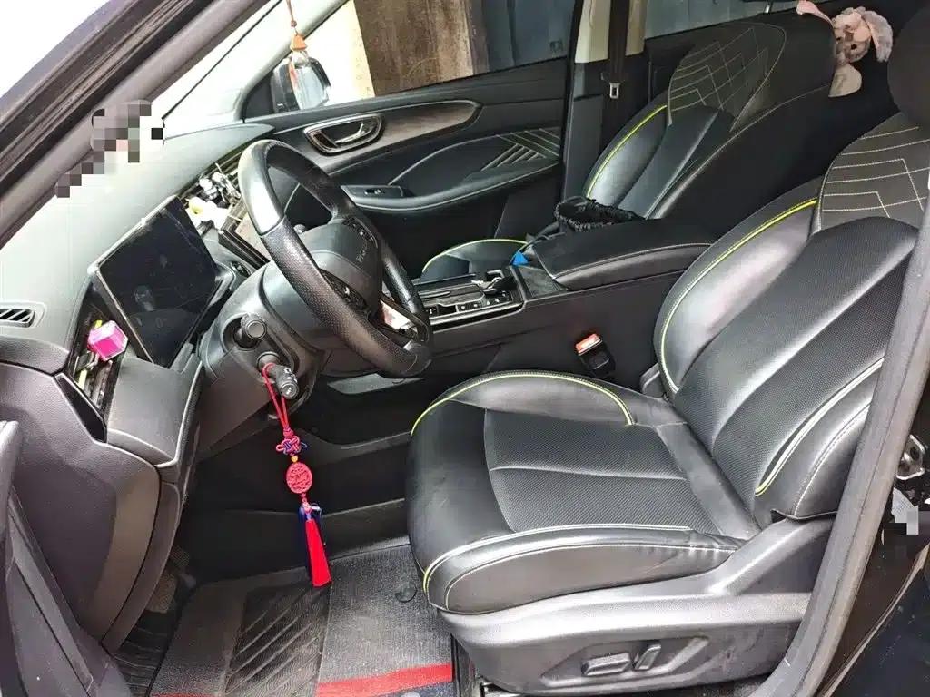 Roewe RX5 2021 PLUS 330TGI Automatic National Trend Smart Edition — миниатюра 12