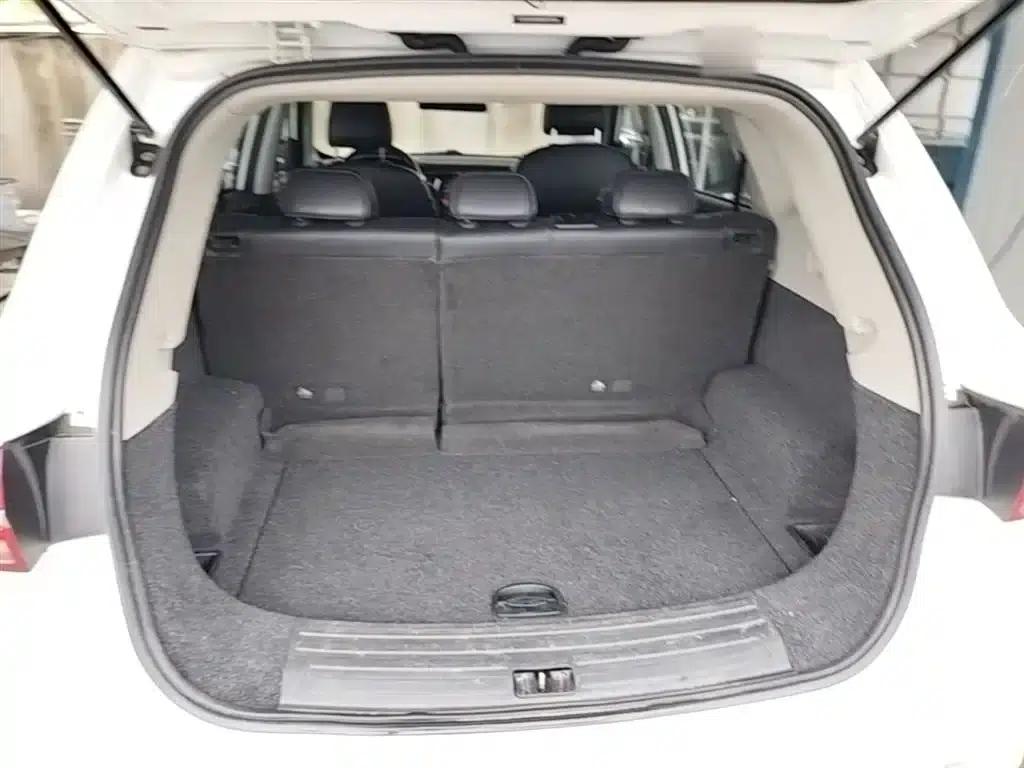 Roewe RX5 2019 20T 2WD Manual 4G Connected Platinum Edition — миниатюра 19