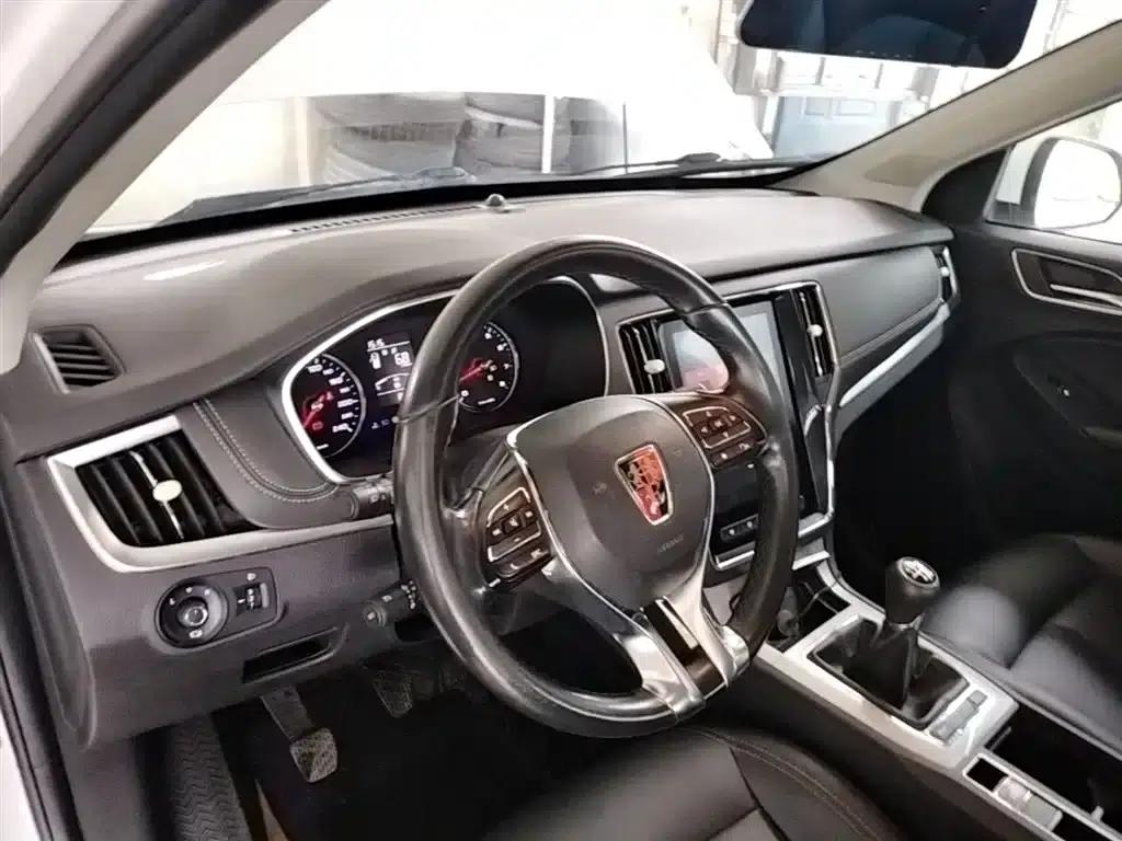 Roewe RX5 2019 20T 2WD Manual 4G Connected Platinum Edition — миниатюра 10