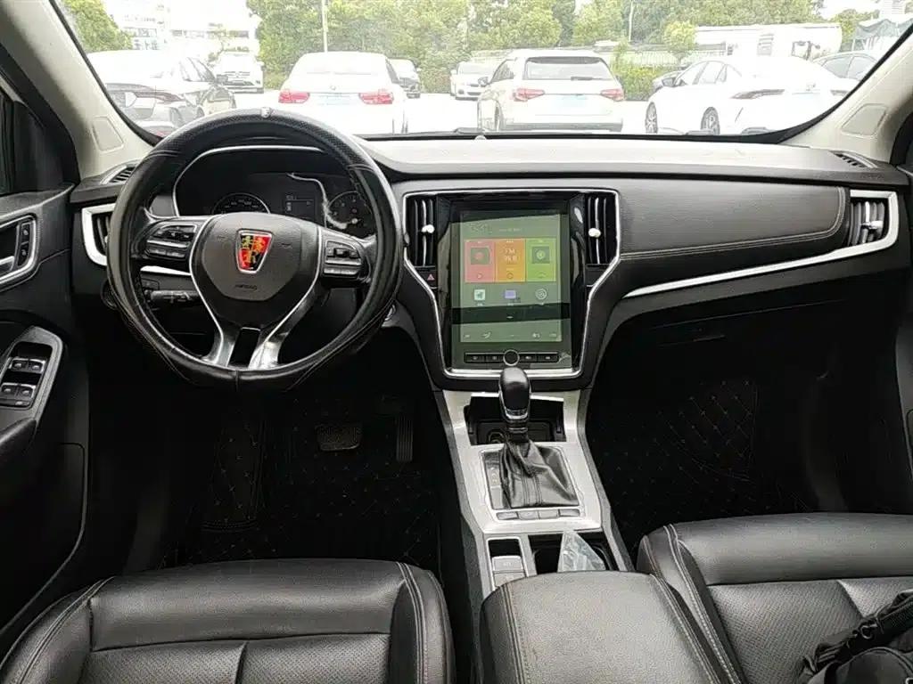 Roewe RX5 2020 20T Automatic 4G Connected Million Edition — миниатюра 10