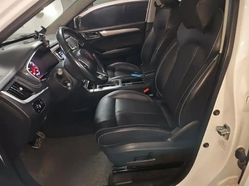 Roewe RX5 2016 20T Two-Wheel Drive Automatic Internet Smart Edition — миниатюра 8