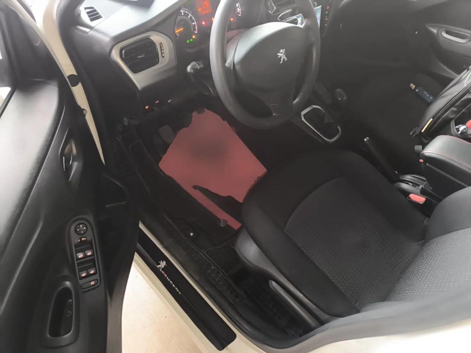 Peugeot 301 2016 1.6L Manual Comfort Edition — миниатюра 19