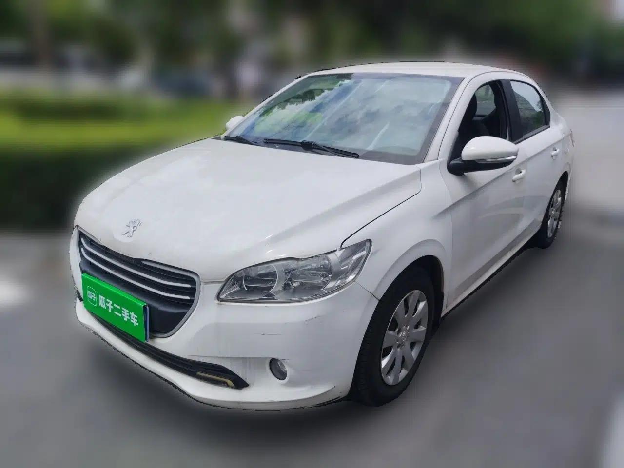 Peugeot 301 2016 1.6L Manual Comfort Edition — миниатюра 1