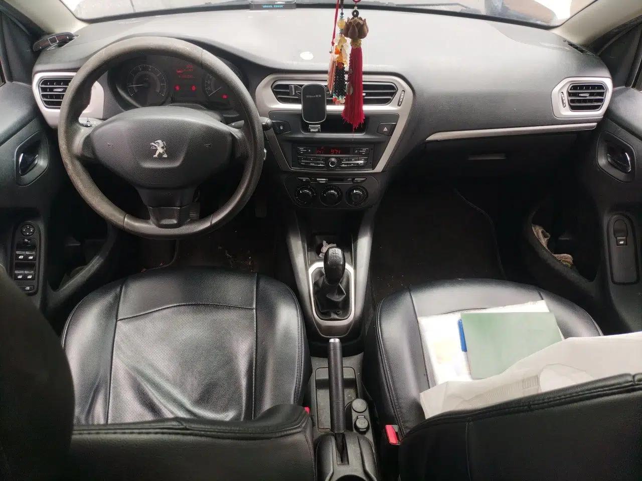 Peugeot 301 2016 1.6L Manual Comfort Edition — миниатюра 14
