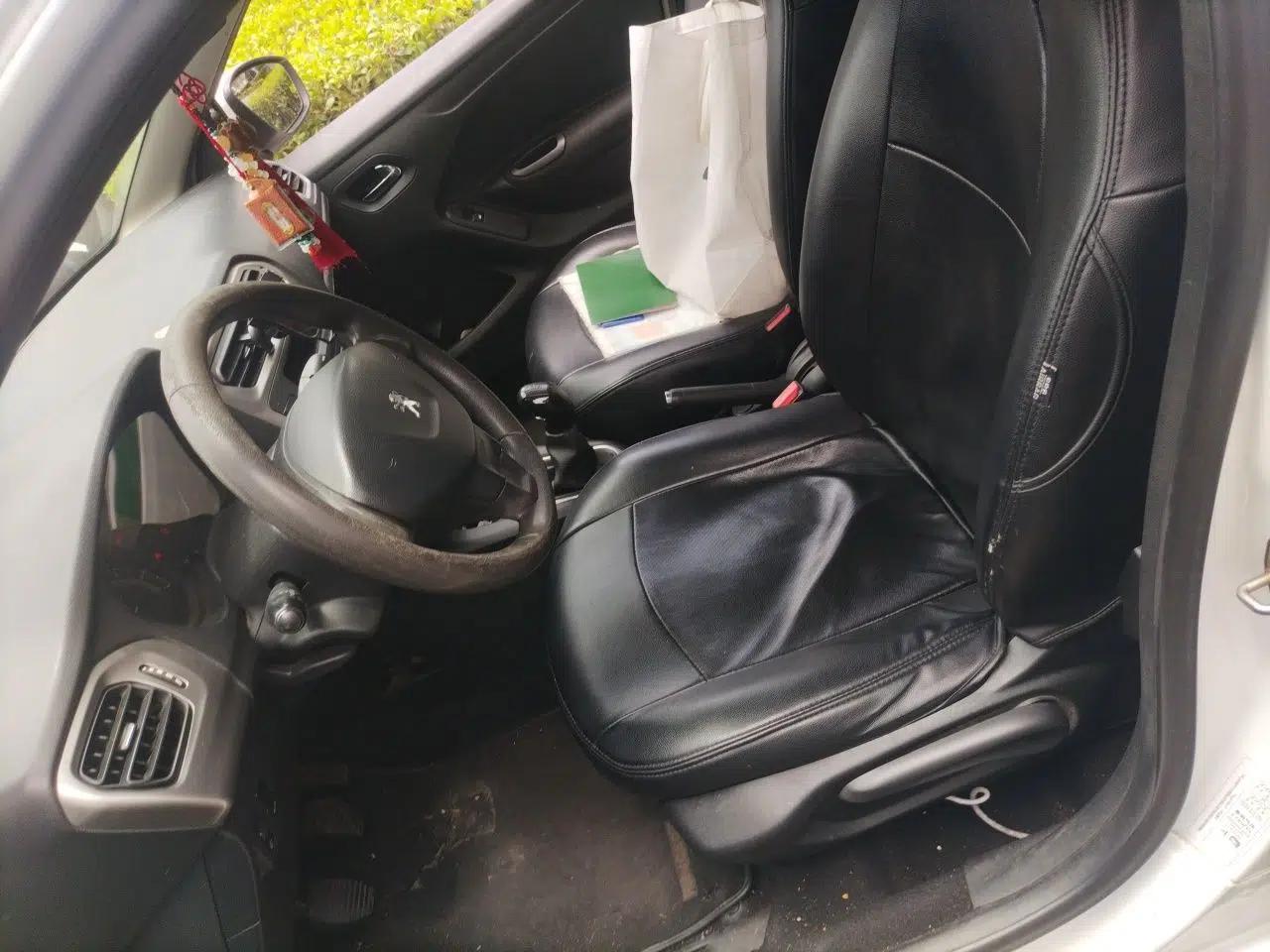 Peugeot 301 2016 1.6L Manual Comfort Edition — миниатюра 16