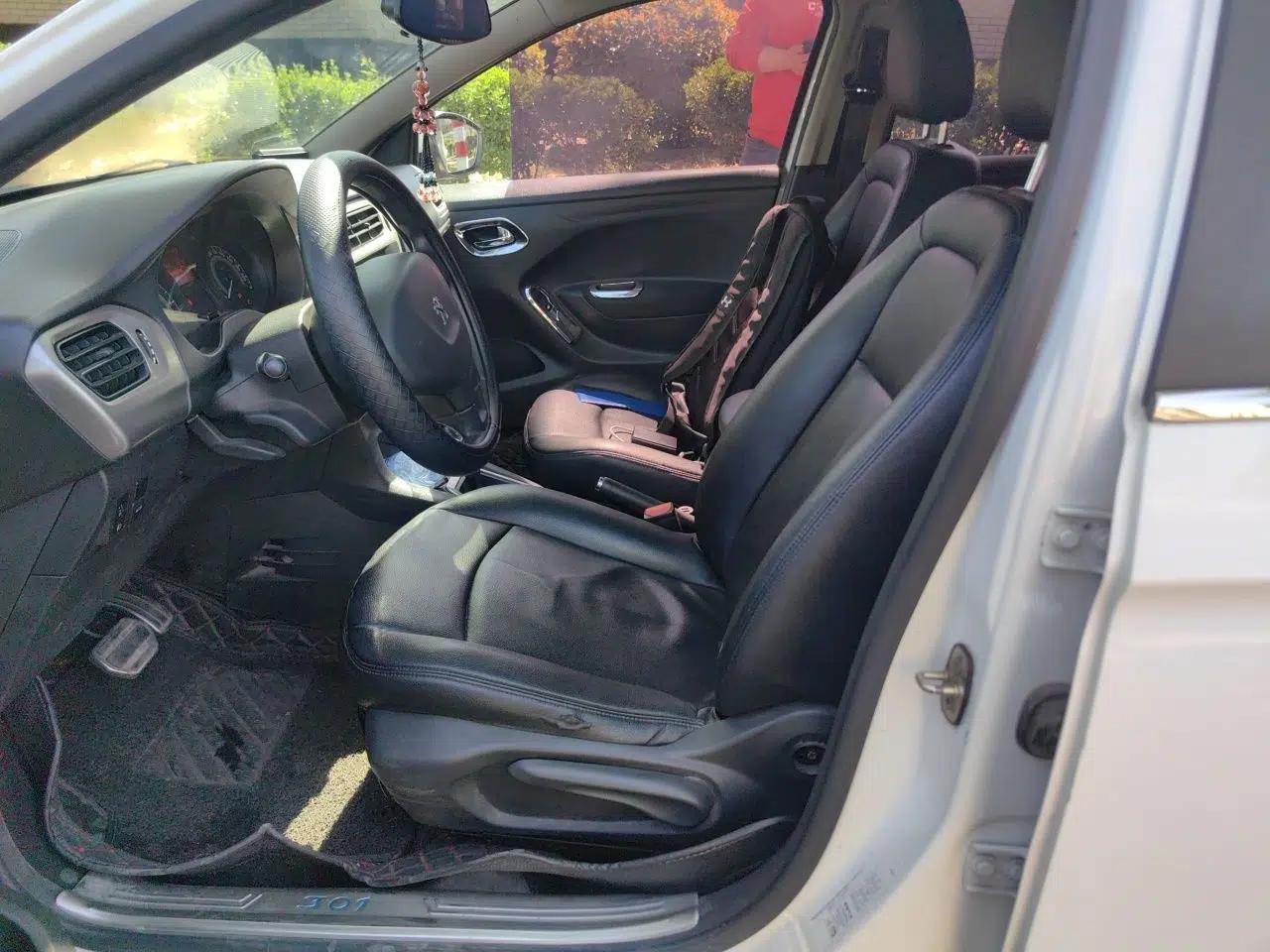 Peugeot 301 2016 1.6L Automatic Comfort Edition — миниатюра 16