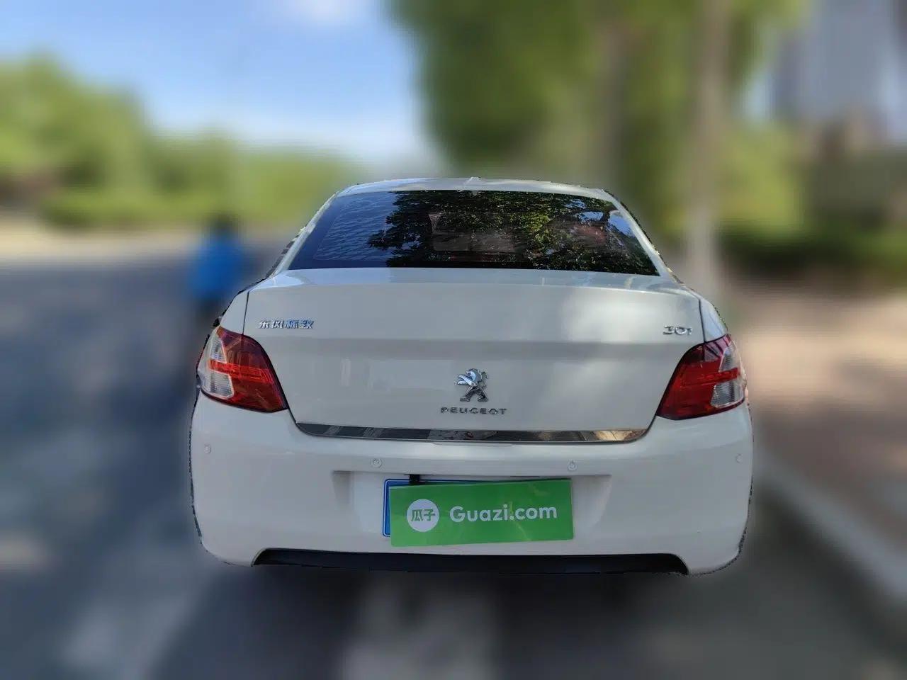 Peugeot 301 2016 1.6L Automatic Comfort Edition — миниатюра 5