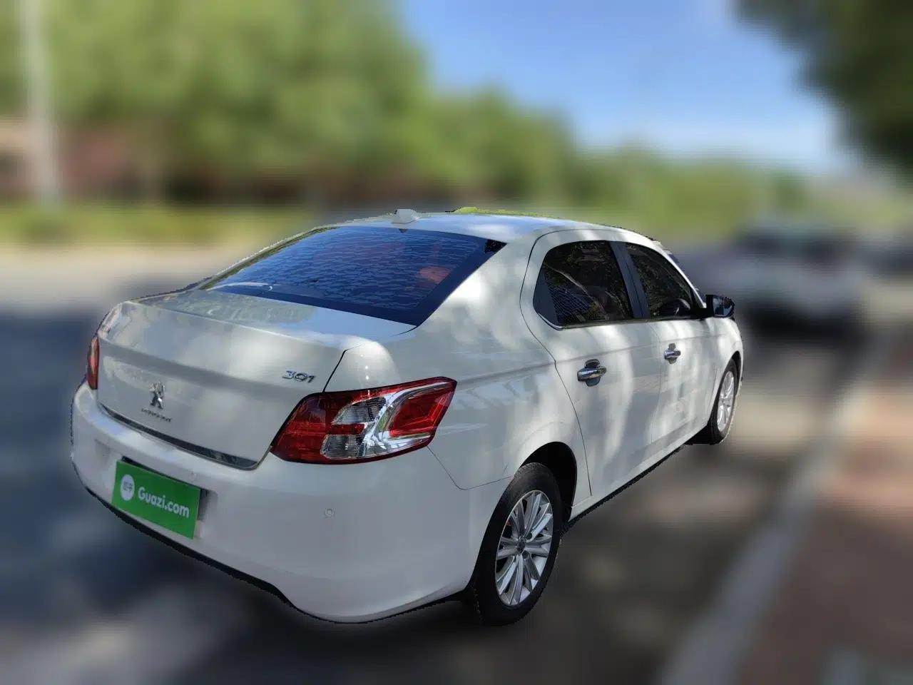 Peugeot 301 2016 1.6L Automatic Comfort Edition — миниатюра 6