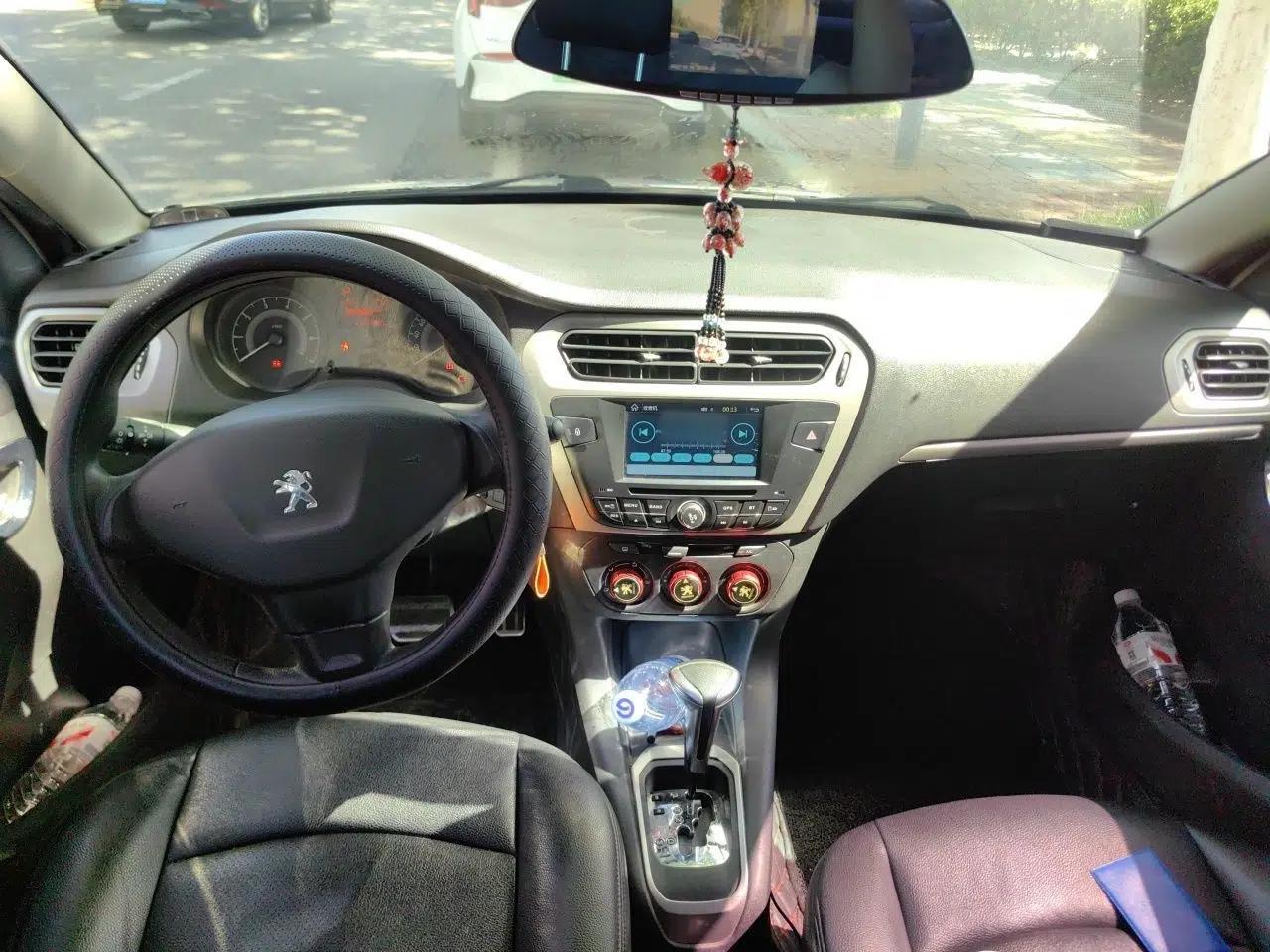 Peugeot 301 2016 1.6L Automatic Comfort Edition — миниатюра 10