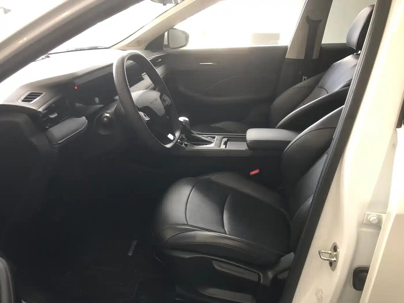 Roewe i5 2023 1.5L CVT Luxury Edition — миниатюра 5