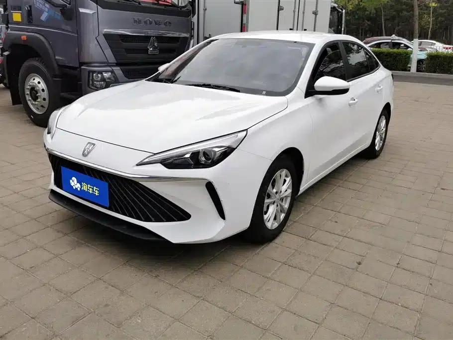 Roewe i5 2023 1.5L Manual Comfort Edition — миниатюра 1