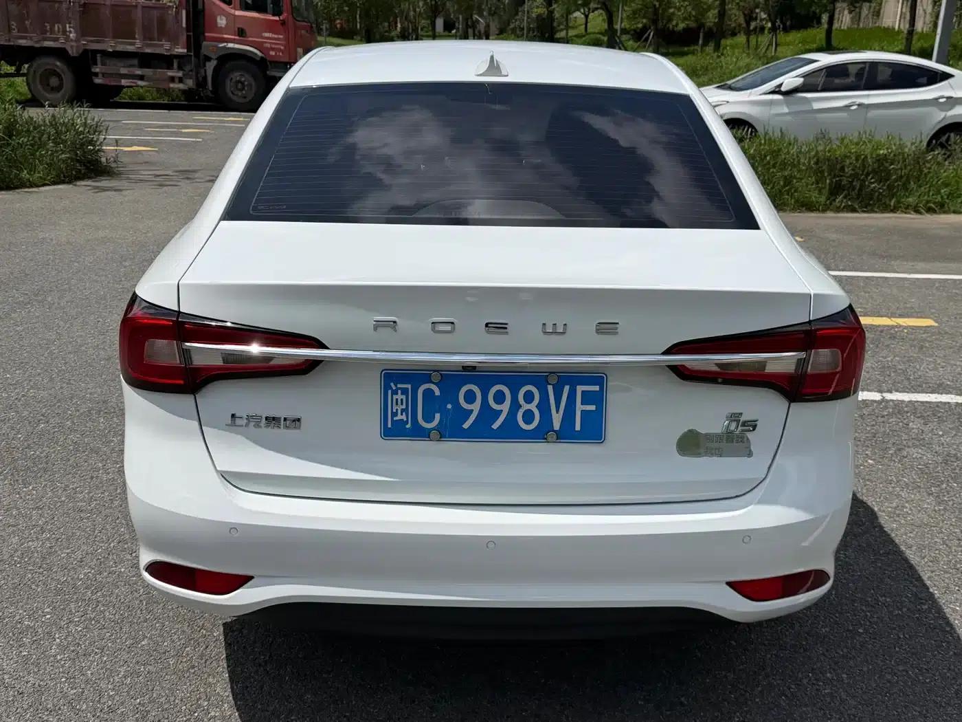 Roewe i5 2020 1.5L Automatic 4G Connected Leading Flagship Edition — миниатюра 5