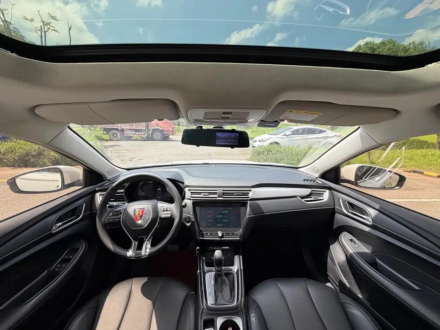 Roewe i5 2020 1.5L Automatic 4G Connected Leading Flagship Edition — миниатюра 8