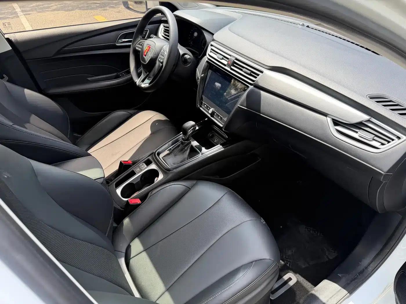 Roewe i5 2020 1.5L Automatic 4G Connected Leading Flagship Edition — миниатюра 9