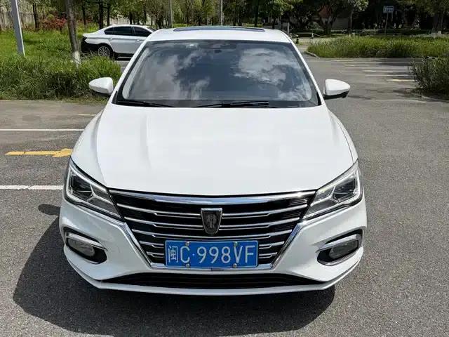 Roewe i5 2020 1.5L Automatic 4G Connected Leading Flagship Edition