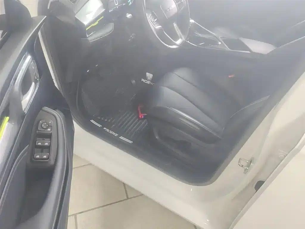 Roewe i5 2021 1.5L CVT Star Edition — миниатюра 16