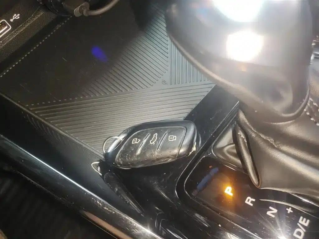 Roewe i5 2021 1.5L CVT Star Edition — миниатюра 9