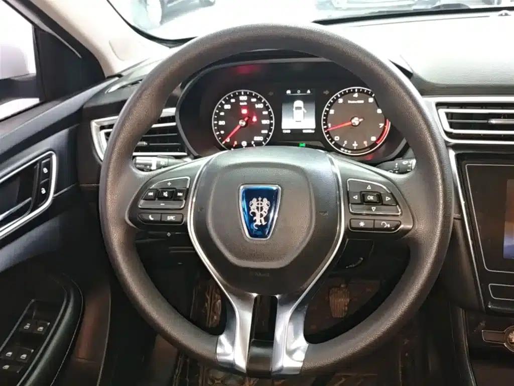 Roewe i5 2019 1.5L Manual 4G Connected Flagship Edition — миниатюра 11