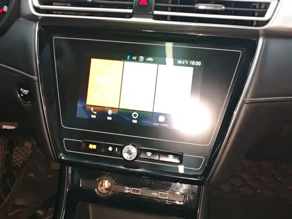 Roewe i5 2019 1.5L Manual 4G Connected Flagship Edition — миниатюра 13