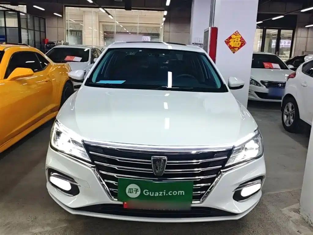 Roewe i5 2019 1.5L Manual 4G Connected Flagship Edition — миниатюра 3