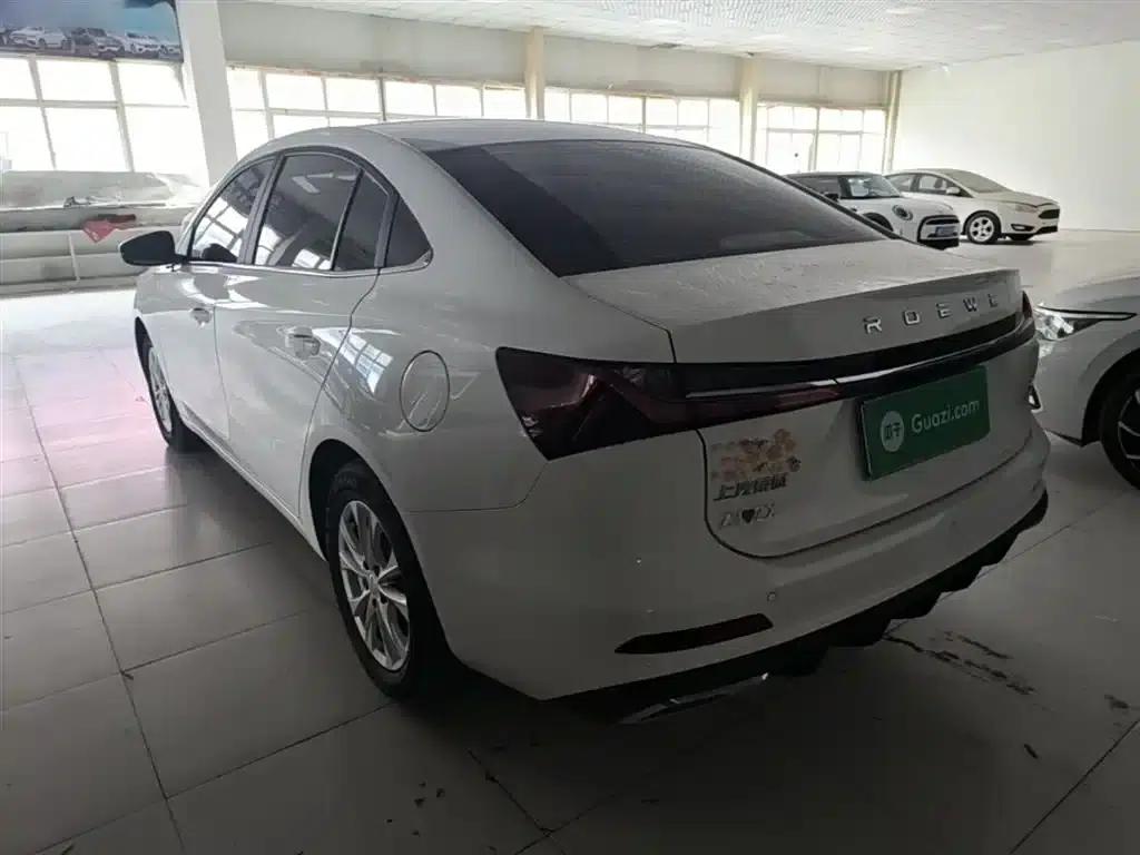 Roewe i5 2023 1.5L CVT Luxury Edition — миниатюра 5