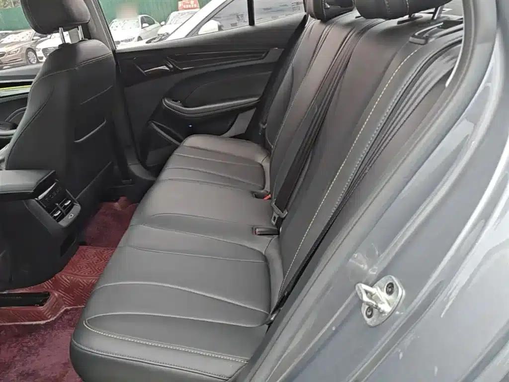 Roewe i5 2021 1.5L CVT Diamond Edition — миниатюра 17