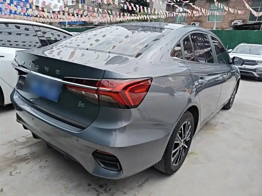 Roewe i5 2021 1.5L CVT Diamond Edition — миниатюра 7