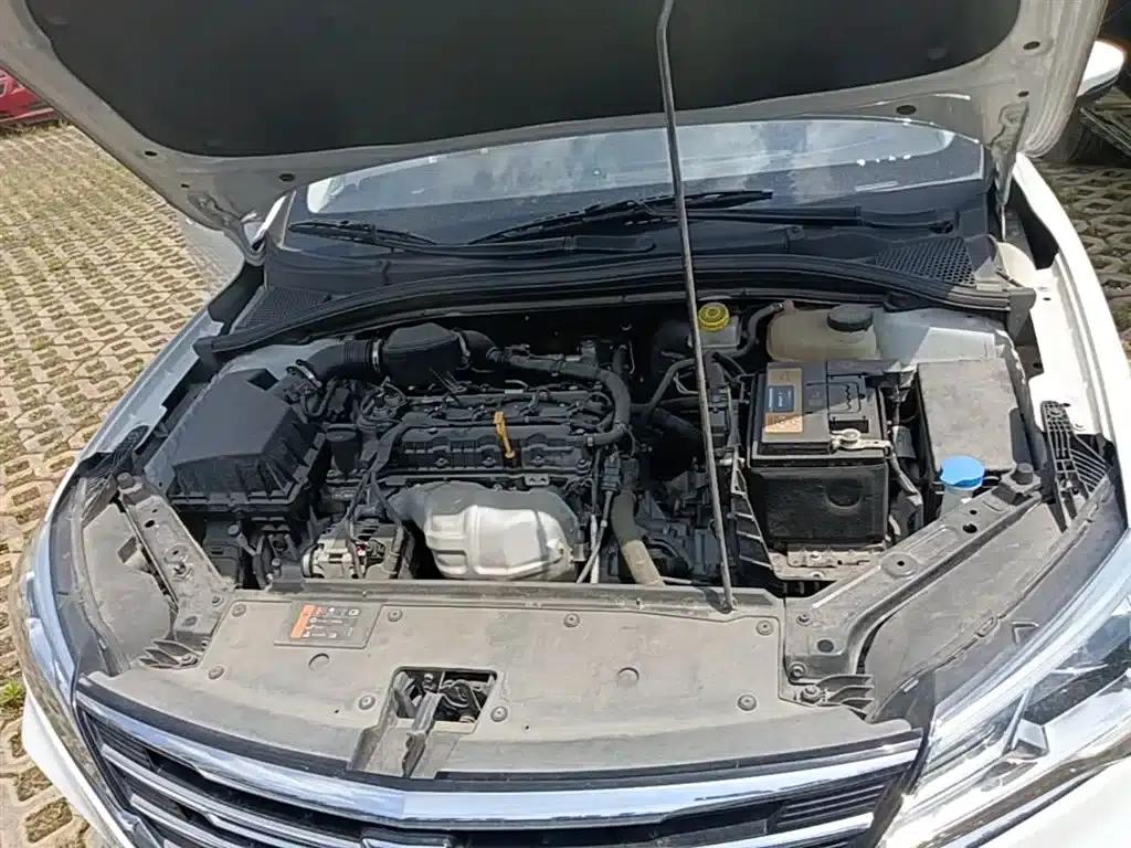 Roewe i5 2020 1.5L Manual 4G Connected Leading Edition — миниатюра 20