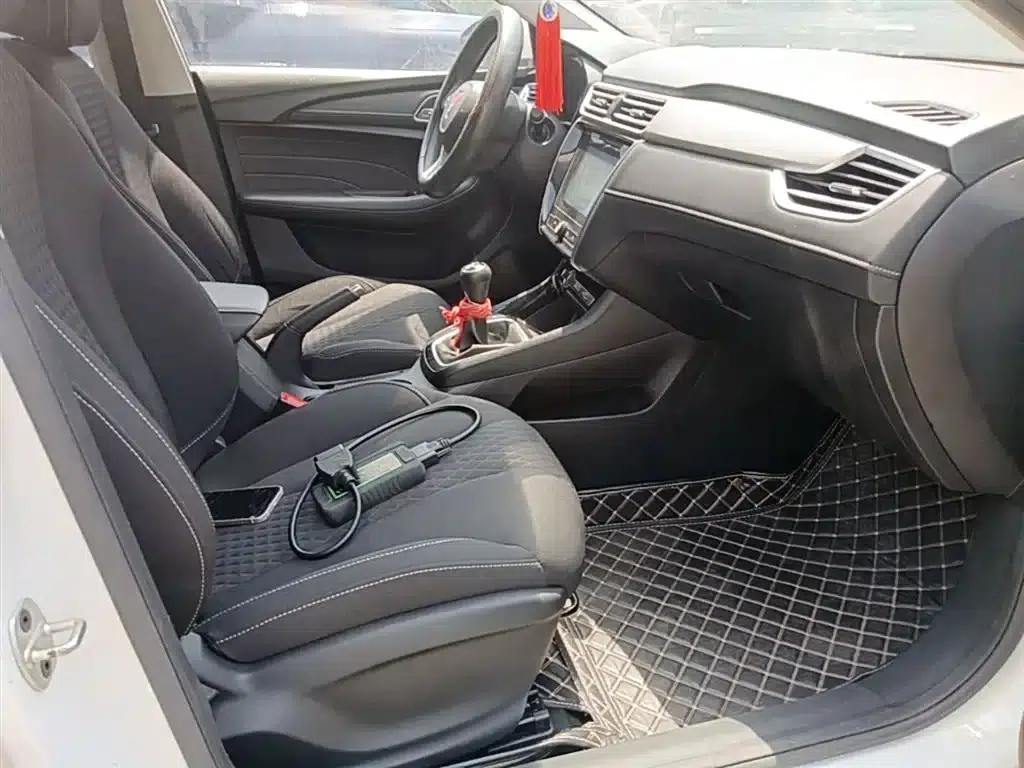Roewe i5 2020 1.5L Manual 4G Connected Leading Edition — миниатюра 25
