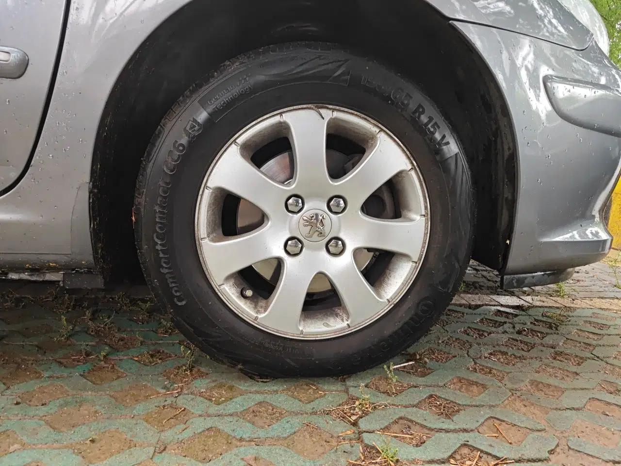 Peugeot 307 2010 Hatchback 1.6L Manual Comfort Edition — миниатюра 8